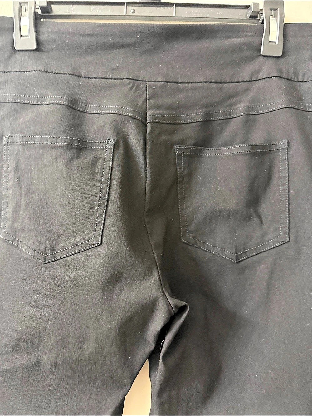 Ruby Rd. Black Cropped Pants Size 8 - Picture 4 of 5